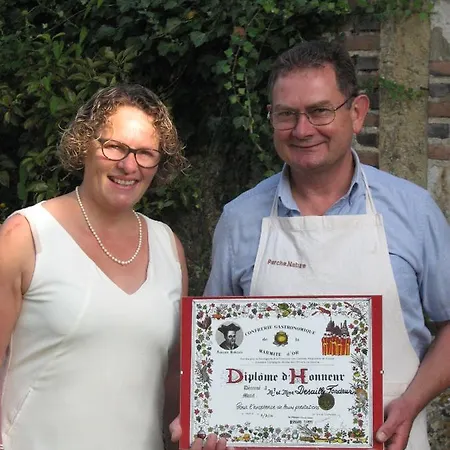 Bed & Breakfast L'orangerie Du Perche Longny les Villages