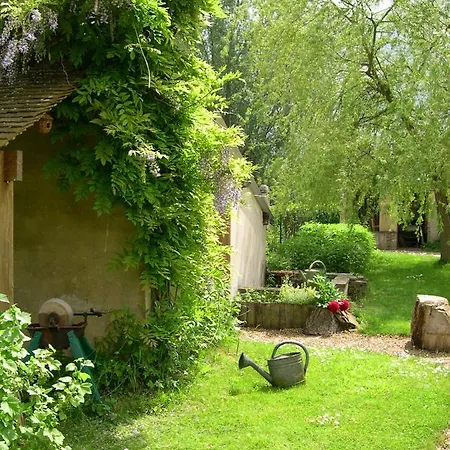 Bed & Breakfast L'orangerie Du Perche *