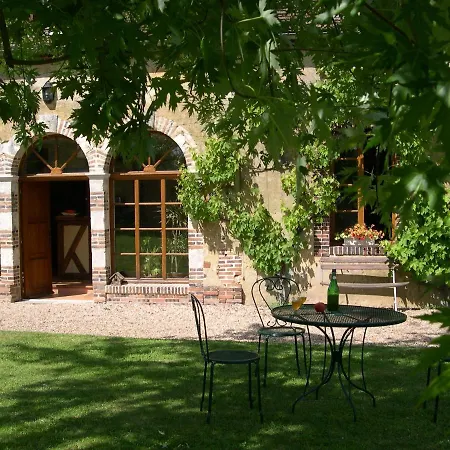 Bed & Breakfast L'orangerie Du Perche Longny les Villages
